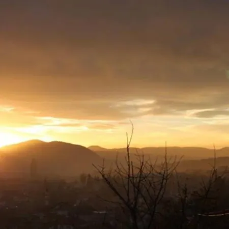 With The View Horizon 公寓 *